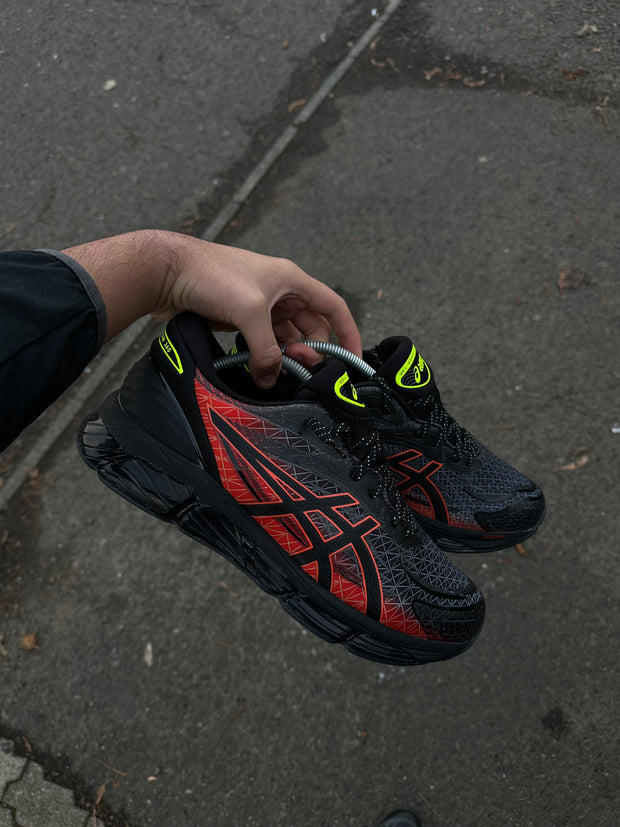 Asics Gel Quantum 360 Black Red