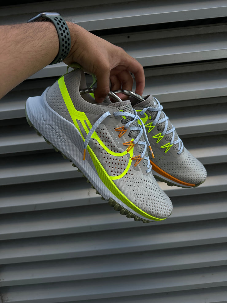 Nike React Pegasus Trail 4 Iron Ore Volt
