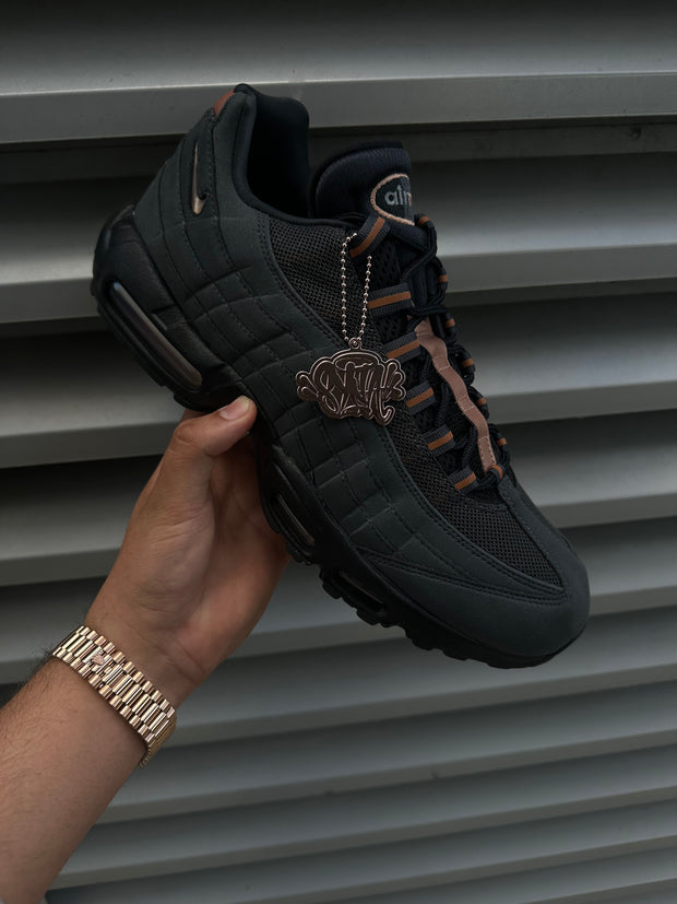 Nike Air Max 95 Central Cee Syna World Live Yours