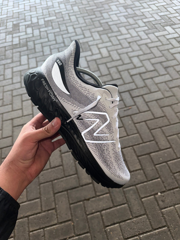 New Balance Fresh X 880 V12 White Black