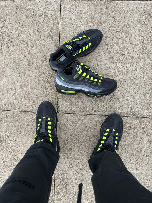 Nike Air Max 95 Black Neon