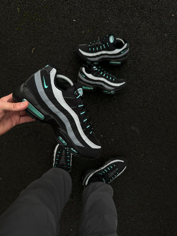 Nike Air Max 95 Jade Jewell