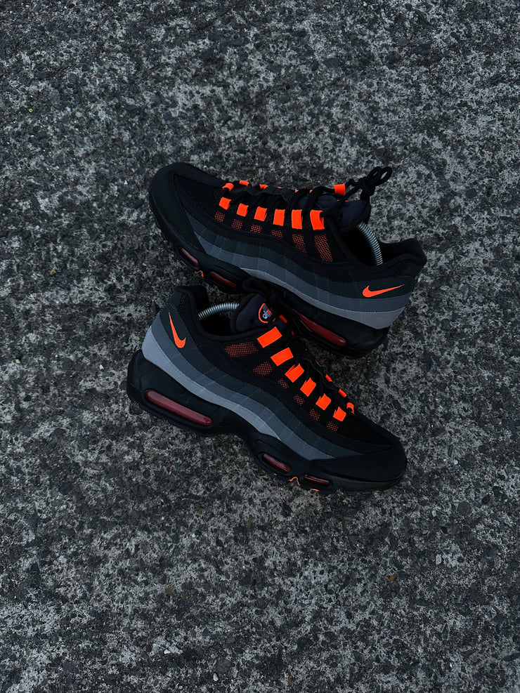 Nike Air Max 95 Hyper Crimson Red