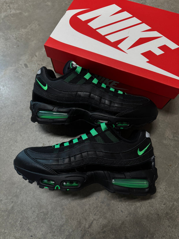 Nike Air Max 95 Black Green Shock